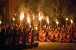 Dança Balinesa com Fogo